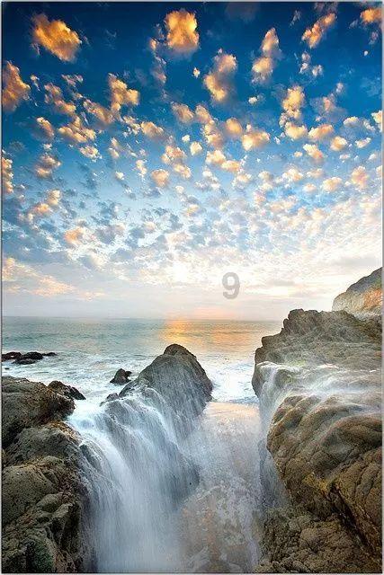 经纪人：曼加拉想去意大利踢球，那不勒斯确实对他感兴趣